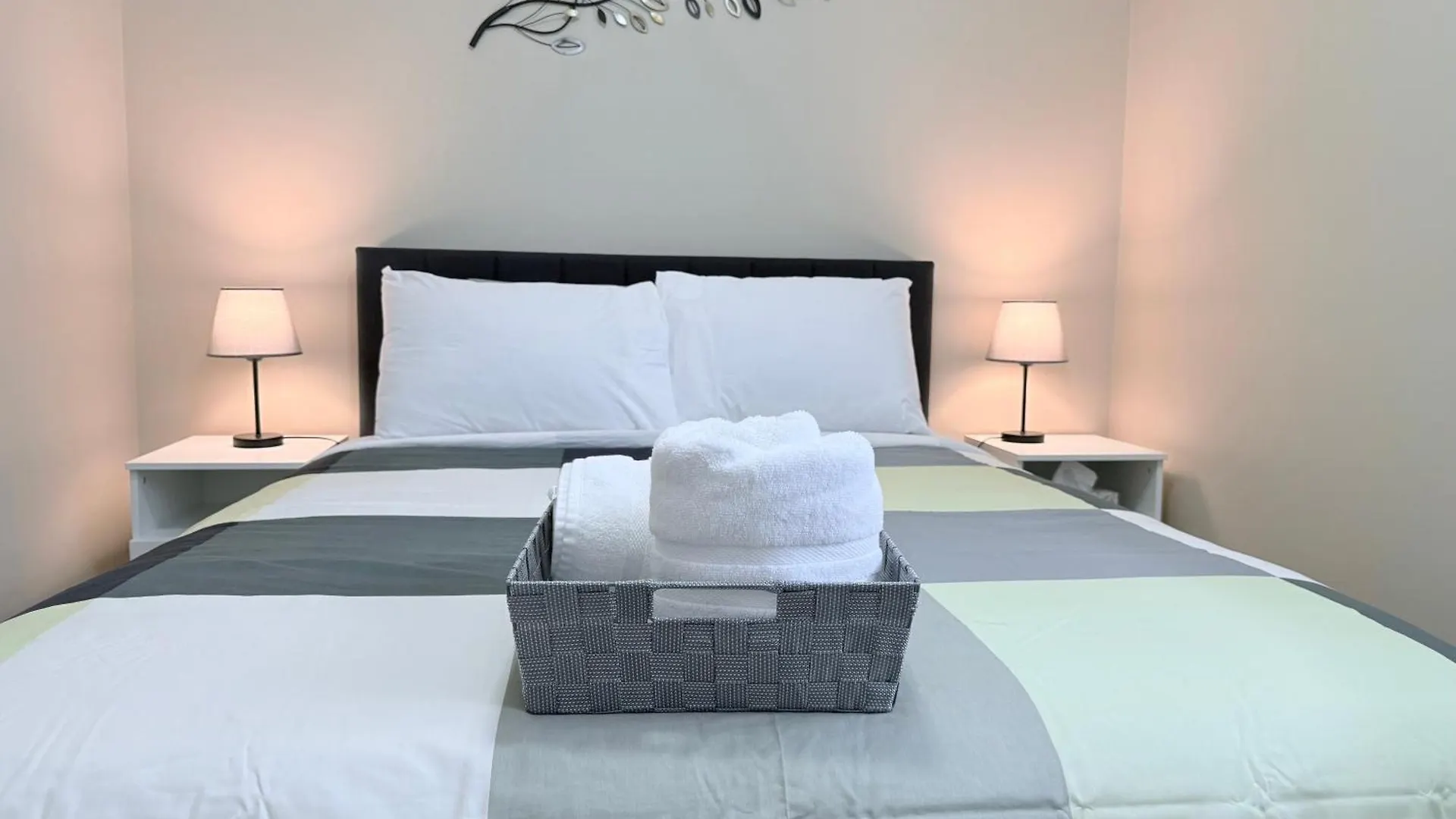Comfy Corner Stays Edmonton
