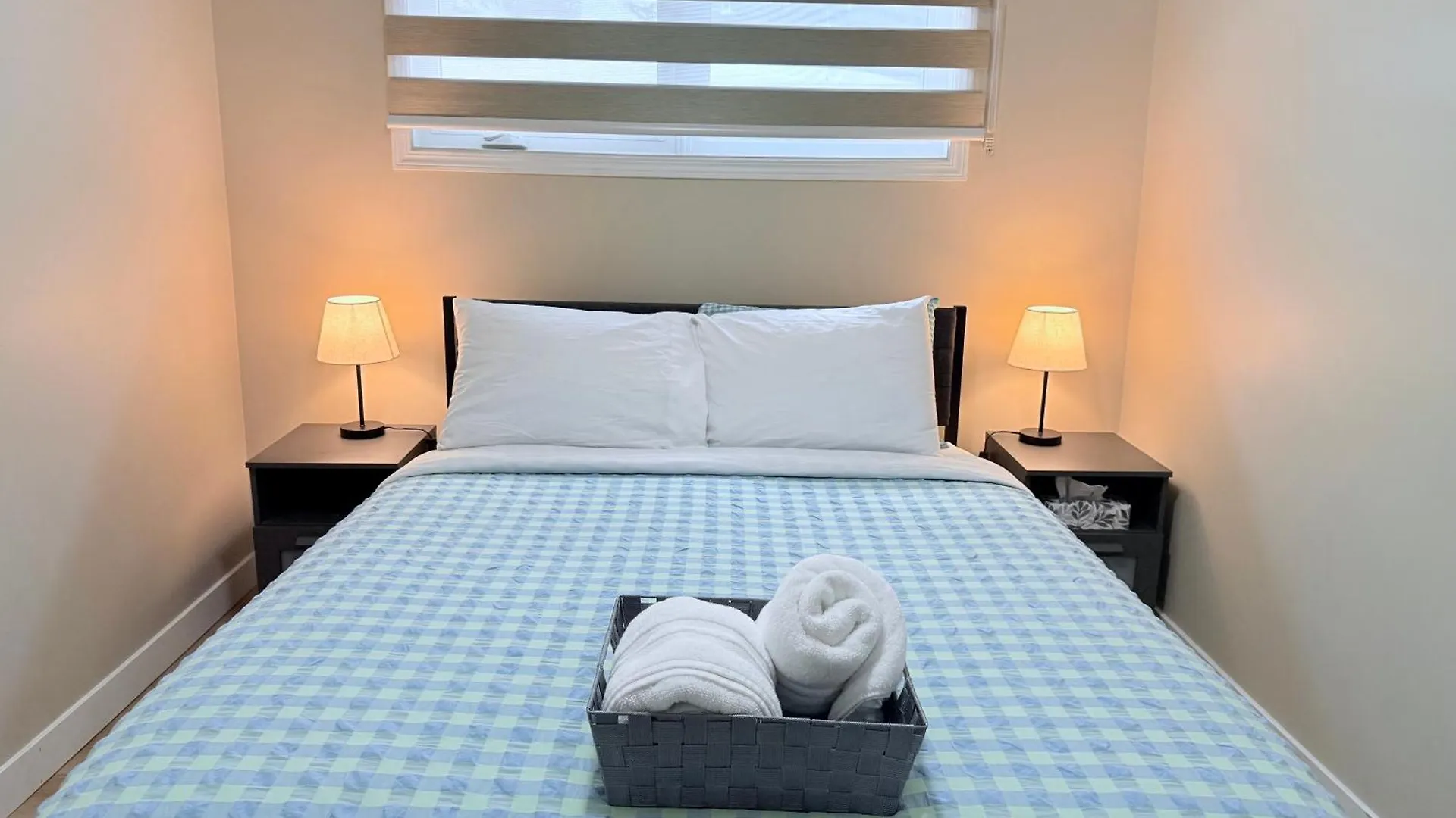 Comfy Corner Stays Edmonton Villa