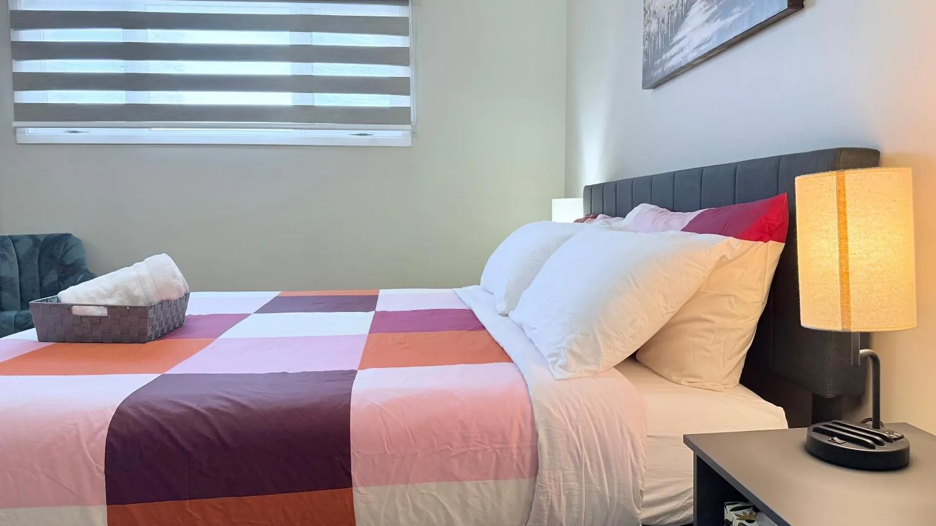 Comfy Corner Stays Edmonton