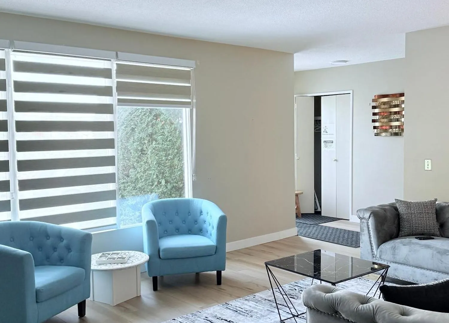 Comfy Corner Stays Edmonton